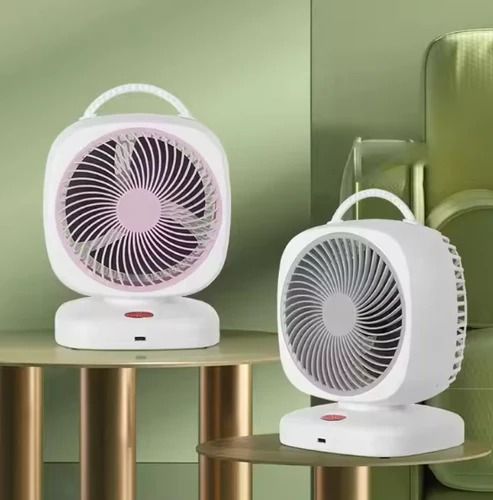 Mini Desk Circulation Fan – Compact, Quiet & Adjustable